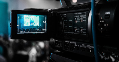 4 Things to Consider When Hiring a Video Marketer