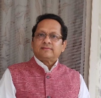 Dr. Dilip Kiyawat